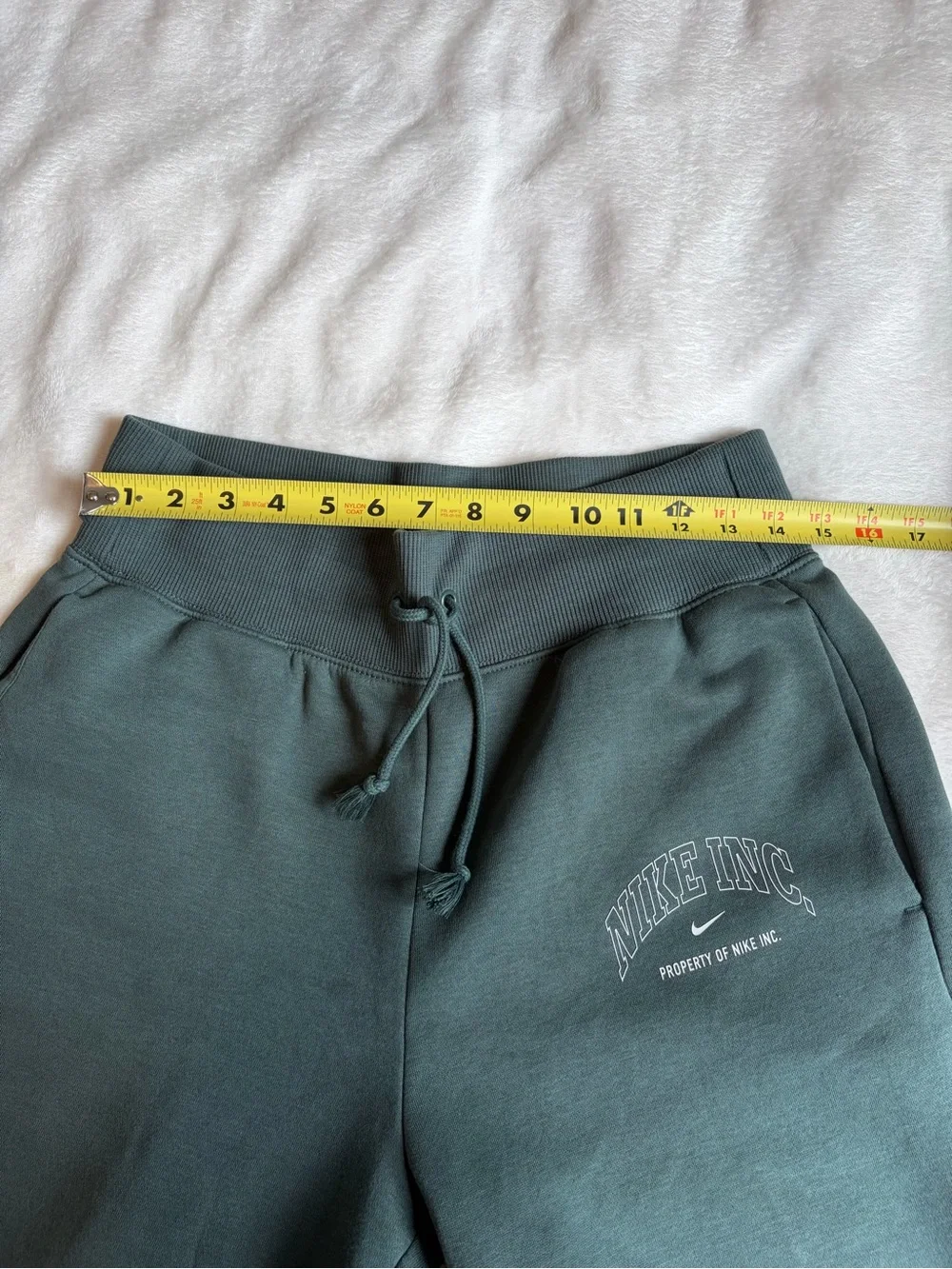Nike Phoenix Fleece Women's High-Waisted Wide-Leg Sweatpants Green - Picture 9 of 9
